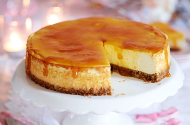 Γιώργος Λέκκας: Cheesecake με καραμέλα και κρέμα μπανάνα