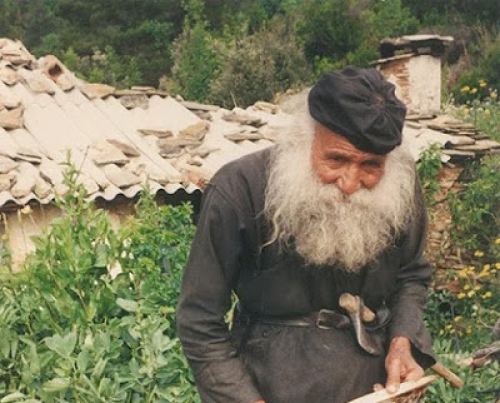 Κάποτε παρουσιάστηκε ο διάβολος μέσα στο κελί του