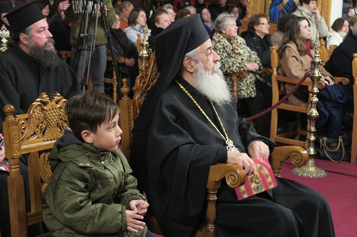 Μ. Φθιώτιδος: Πρέπει να ζήσουμε Χριστούγεννα με Χριστό