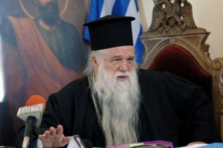 “Φωτιά και τσεκούρι” Αμβρόσιου στον Τσίπρα: Μην πουλήσετε το όνομα της Μακεδονίας μας. Δεν είμαστε ούτε ανόητοι ούτε φασίστες