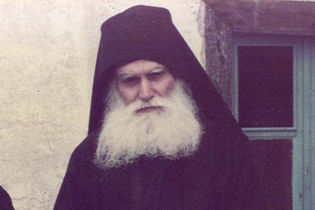 Επιστολή του παπά Εφραίμ  Κατουνακιώτη σε καρκινοπαθή μοναχό