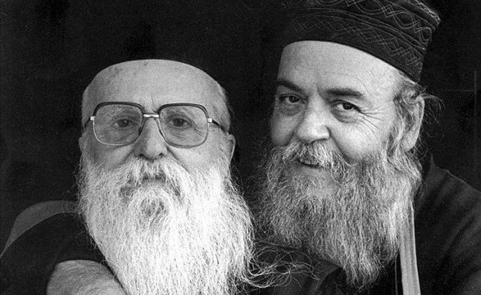 Σωτηρία χωρίς τους άλλους δεν υπάρχει