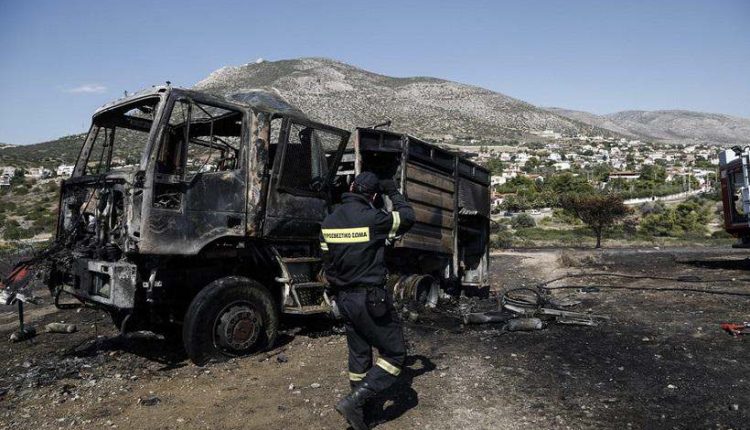 fwtia_anavissos_kameno_pyrosvestiko