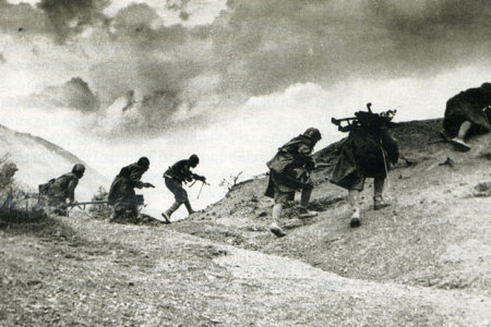 Οι άταφοι ήρωες του Αλβανικού Μετώπου περιμένουν ακόμα δικαίωση 77 χρόνια μετά