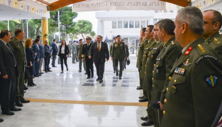 Το μήνυμα Καμμένου για την εορτή της Προστάτιδος του Πυροβολικού Αγίας Βαρβάρας