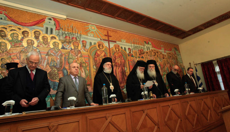Αλλαγή πλεύσης από τον Ιερώνυμο
