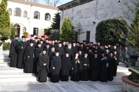 Κων/πόλεως Βαρθολομαίος: «Υπάρχει μία “εικονική ιερωσύνη”, η οποία επιθυμεί περισσότερον να επιδεικνύεται παρά να θυσιάζεται»