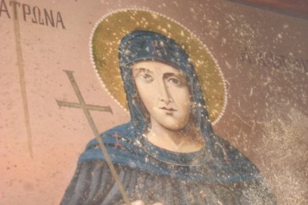 Το θαύμα της Οσίας Ματρώνας στα Ψαρά με το φίδι