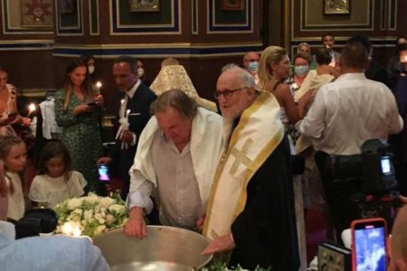 Ο διάσημος Γάλλος ηθοποιός Ζεράρ Ντεπαρντιέ βαπτίστηκε Χριστιανός Ορθόδοξος